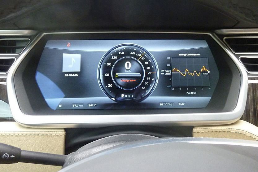 Tesla Model S P85+ cluster with zero range