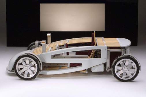 Ford's minimalist MA concept (2002)