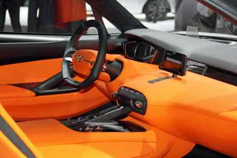 Hyundai Intrado concept interior