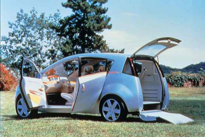 Mazda Neospace concept (1999)