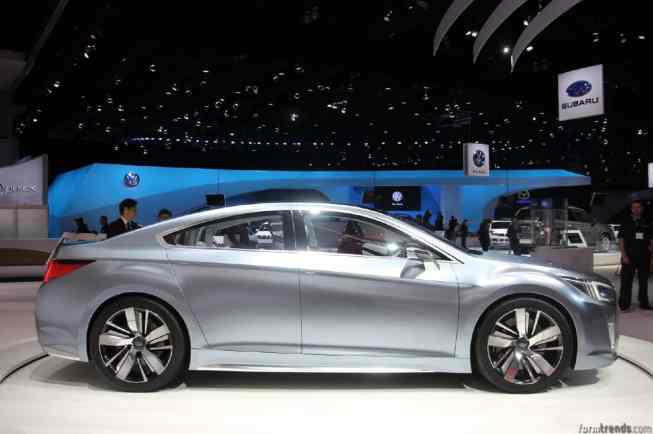 Subaru Legacy concept (2013)